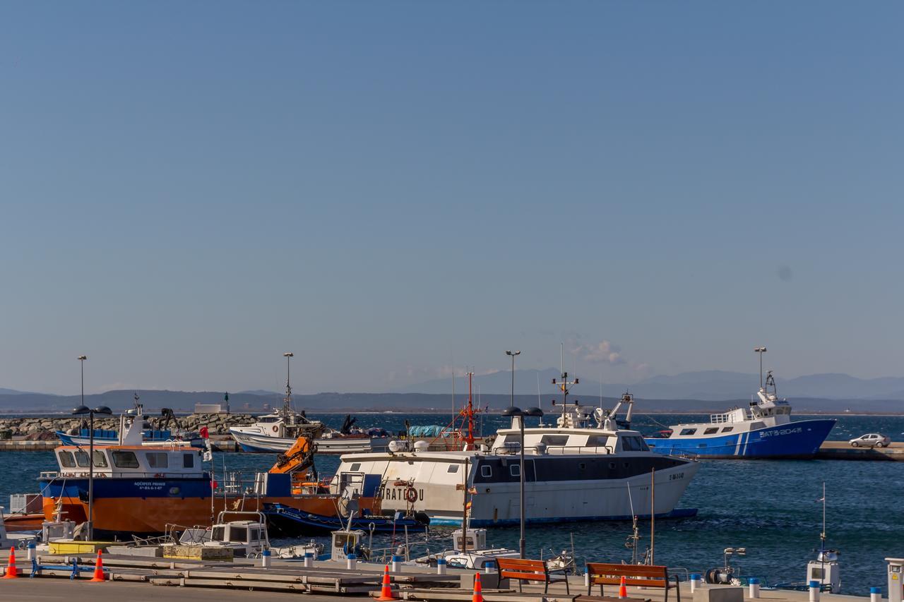 شقة Agi Port De Rosas المظهر الخارجي الصورة